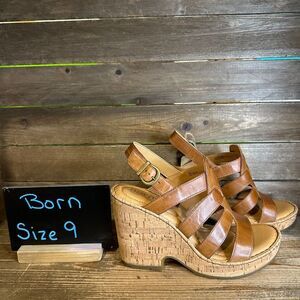 New Womens Born Bernese Tan Leather Strappy Wedge Heeled Casual Sandals Size‎ 9
